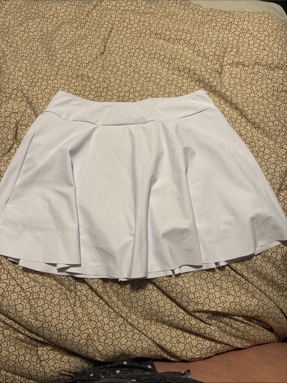 NWOT Women’s White Circle Skater Mini Skirt - Flared Silhouette *skirt only*